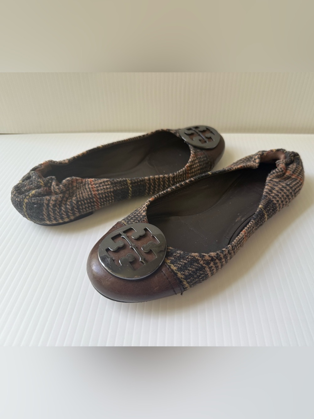 Tory Burch Serena 2 Brown Plaid Wool Ballet Flats with Round Medallion Accent